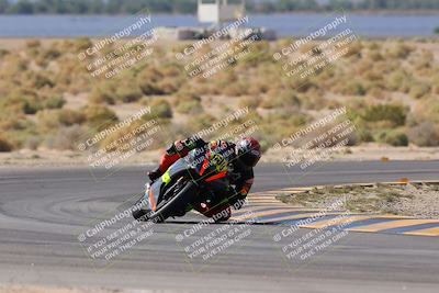 media/Oct-08-2023-CVMA (Sun) [[dbfe88ae3c]]/Race 3 Amateur Supersport Middleweight/